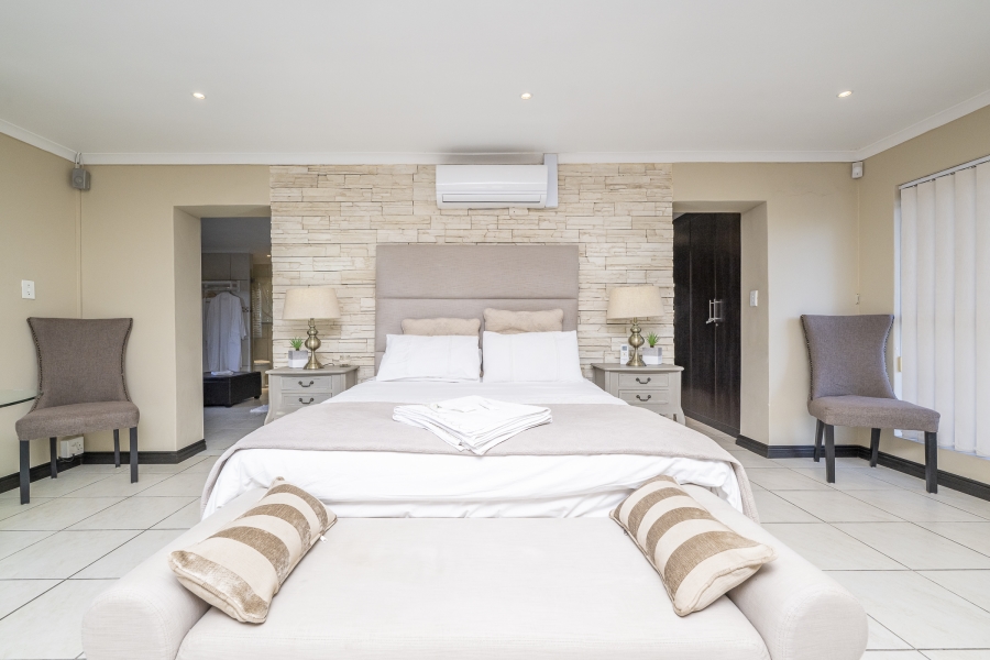 7 Bedroom Property for Sale in Eversdal Western Cape